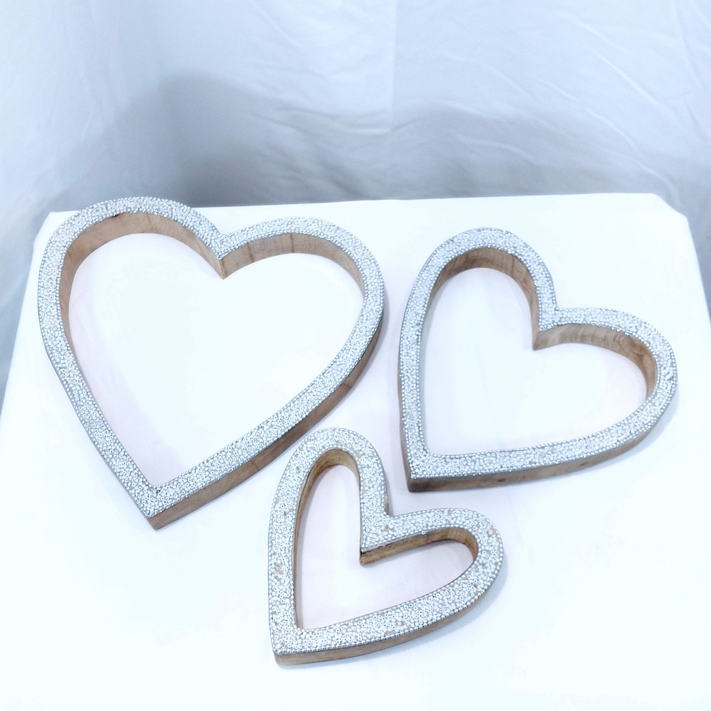 Set of Three Heart-Shaped Wall Decor